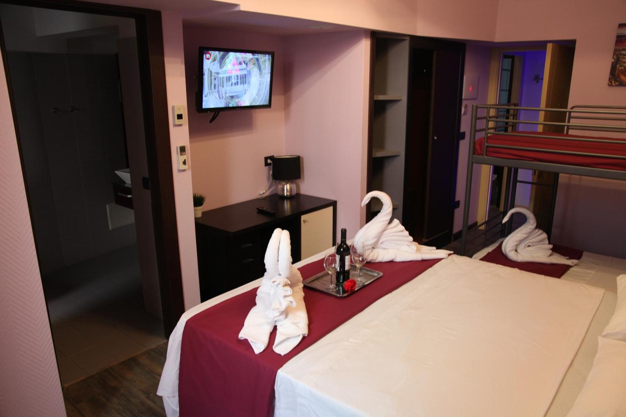 Dolce Vita Rooms Неаполь Экстерьер фото