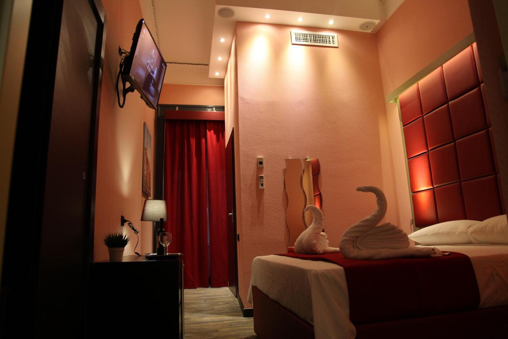 Dolce Vita Rooms Неаполь Экстерьер фото