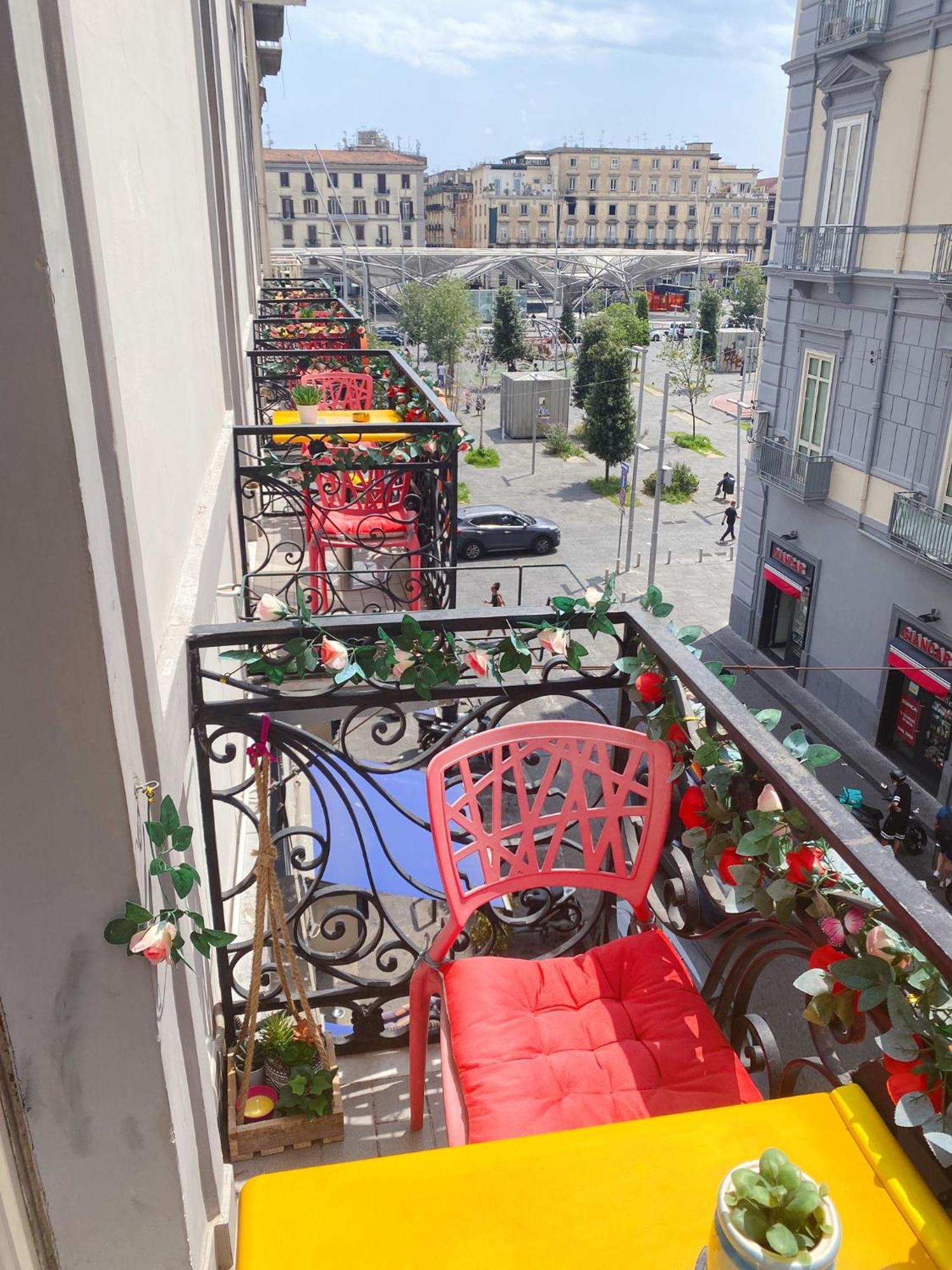 Dolce Vita Rooms Неаполь Экстерьер фото